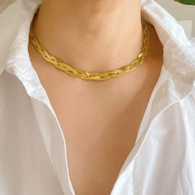 Braided 18K Herringbone Chain Necklace