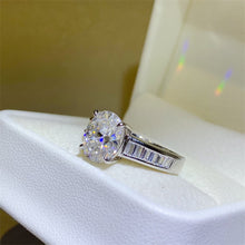 Load image into Gallery viewer, 3 Carat Moissanite 925 Sterling Silver Oval Cut Solitaire Ring