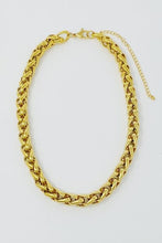 Load image into Gallery viewer, Ladies Bold and Edgy Chain Link Necklace