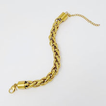Load image into Gallery viewer, Ladies Bold and Edgy Chain Link Bracelet