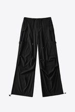 Load image into Gallery viewer, Drawstring Waist Multipocket Sweatpants (7 colors)