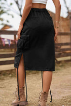 Load image into Gallery viewer, Drawstring Denim Cargo Midi Skirt (4 colors)