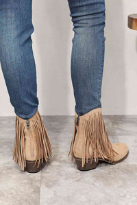Legend Fringe Western Chelsea Boots (Tan Color)
