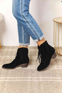 Legend Fringe Western Chelsea Boots (Black)