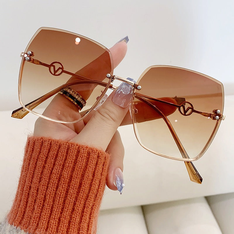 Oversize Frameless Fashion Metal Trimmed Gradient Sunglasses for Women (4 colors)