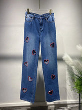 Load image into Gallery viewer, Relaxed Fit Hearts Embroidery Mid Rise Denim Jeans