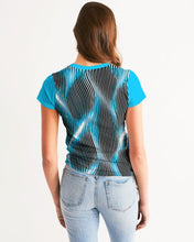 Cargar imagen en el visor de la galería, TRP Twisted Patterns 04: Weaved Metal Waves 01-02 Ladies Designer T-shirt