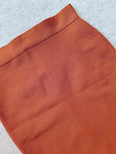 Cargar imagen en el visor de la galería, Brown High Waist Split Bandage Bodycon Midi Skirt