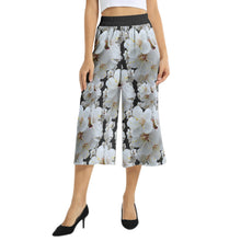 Cargar imagen en el visor de la galería, TRP Floral Print 01-01 Designer Elastic High Waist Wide Leg Capris