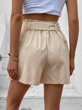 Cargar imagen en el visor de la galería, High Waist Pleated Belted Shorts (Apricot Color)