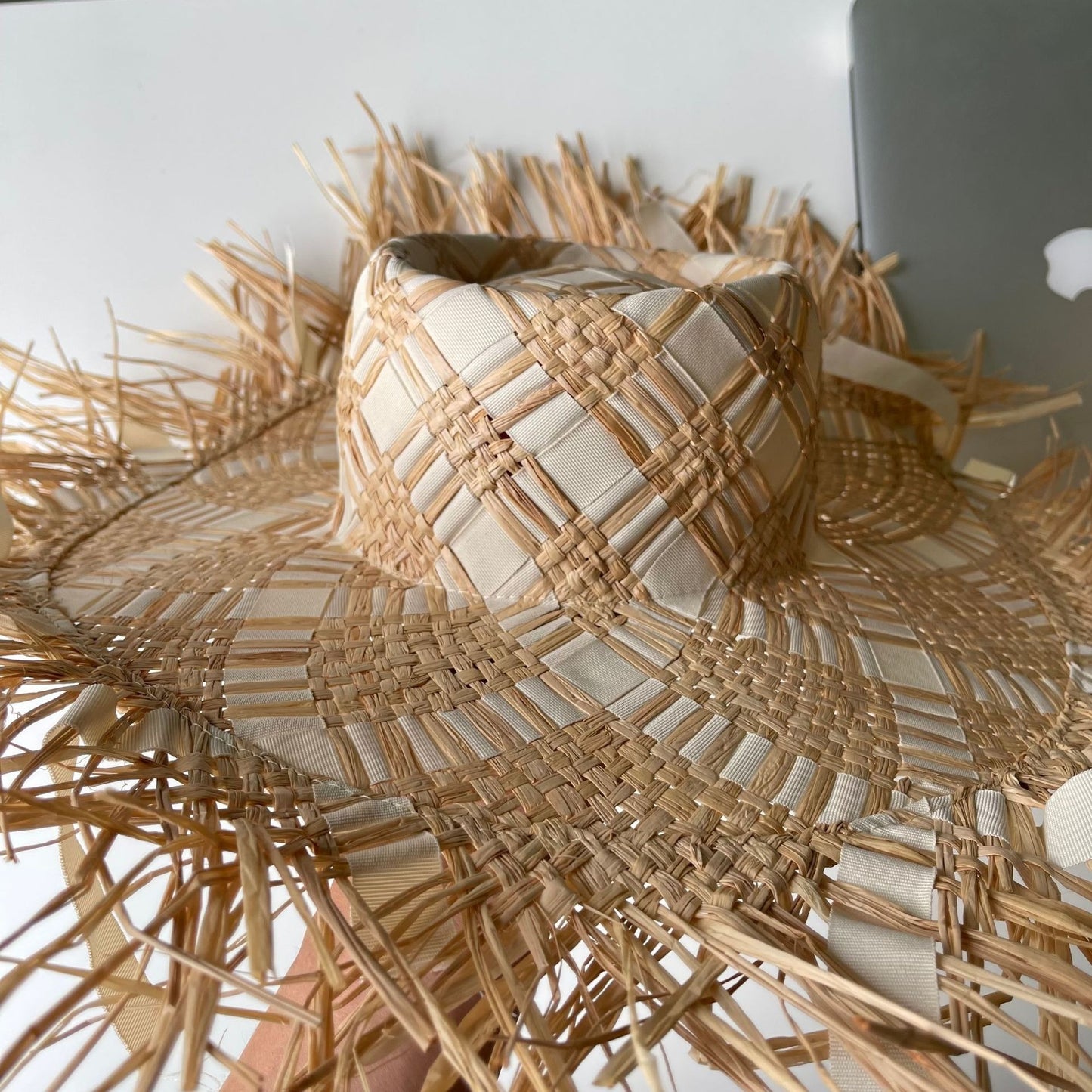 Woven Ladies Straw Sun Hat (Black/Beige)