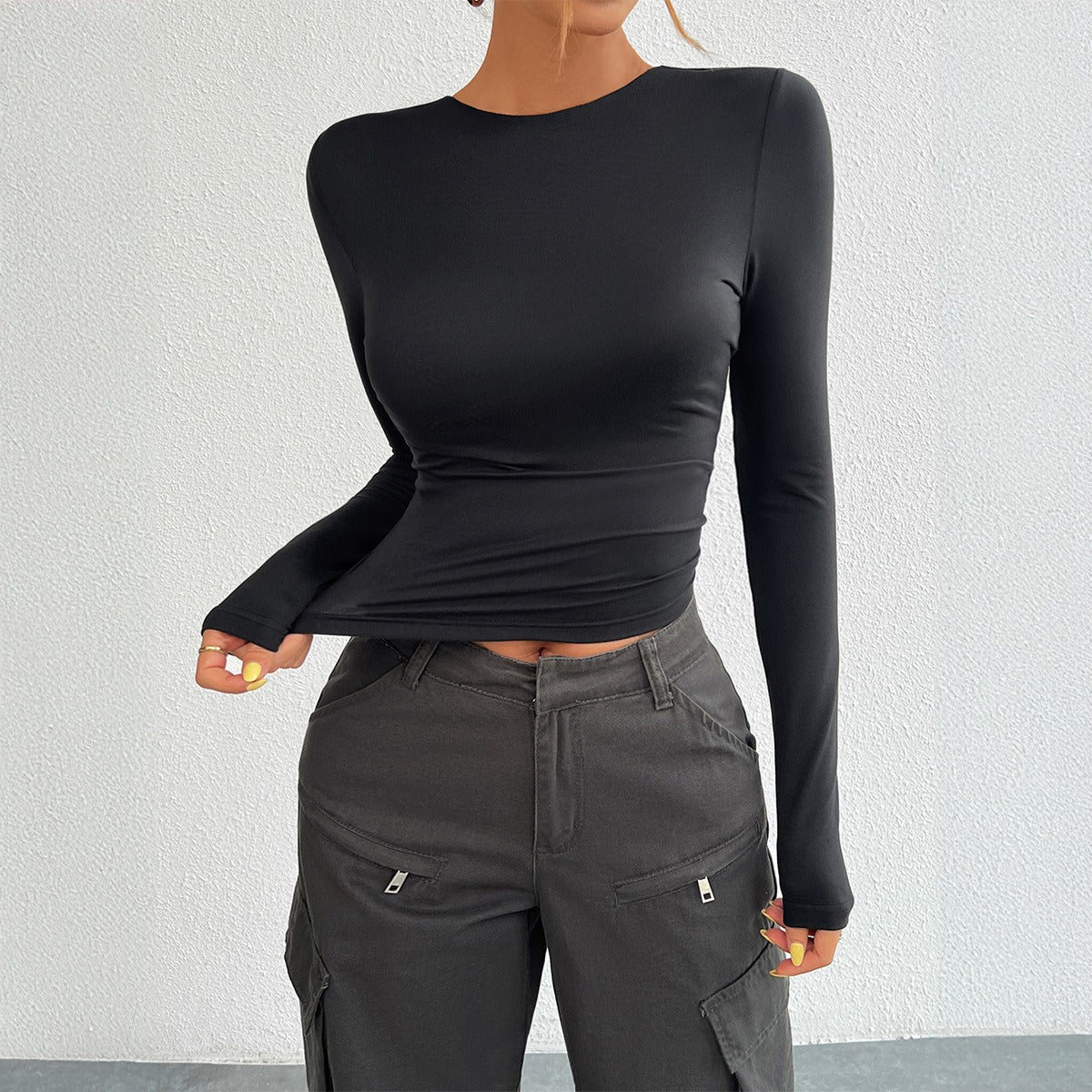 Slim Fit Round Neck Solid Color Long Sleeve T-shirt (4 colors)