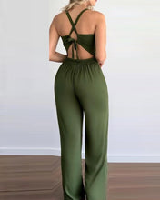 Cargar imagen en el visor de la galería, Green Hollow Out Slim Fit Suspender Jumpsuit