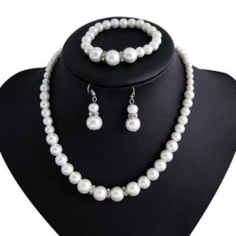 Wild Imitation Pearl Jewelry Set