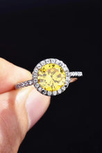 Load image into Gallery viewer, Round 2 Carat Moissanite Ring