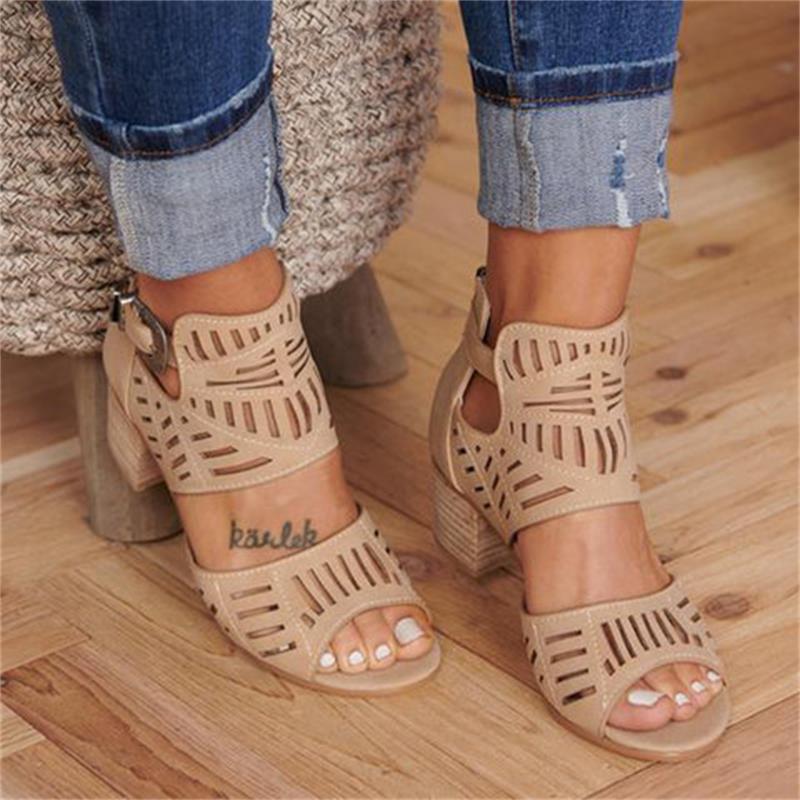 Mid Heel Buckle Leather Sandals