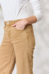 Jeans anchos con dobladillo con flecos en color moca
