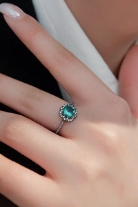 Anillo con forma de flor de turmalina Paraiba