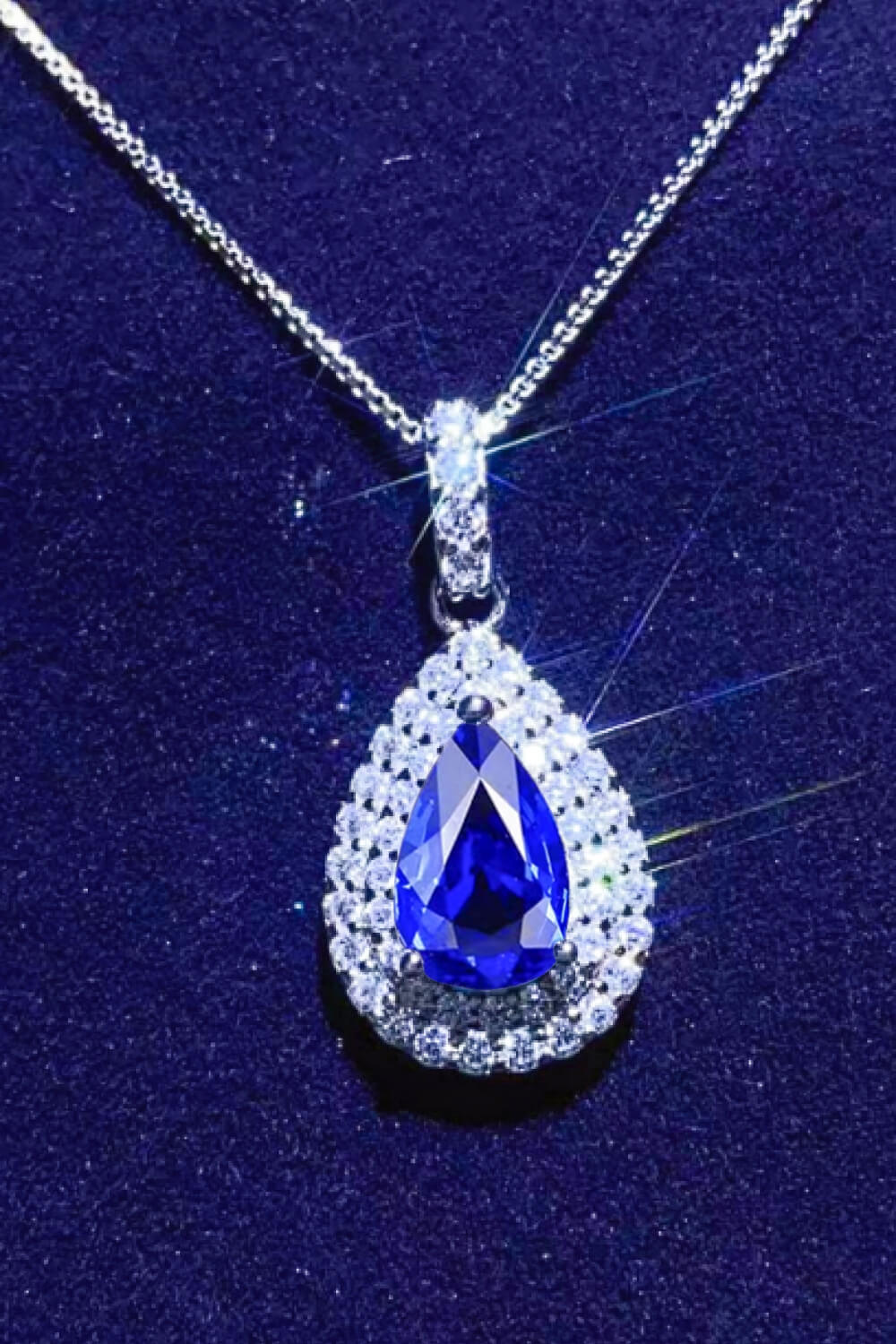 Teardrop 2 Carat Moissanite Gemstone Pendant Necklace