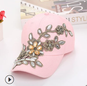 Gorra de béisbol de señora Snapback de mezclilla con flores y bordado de diamantes