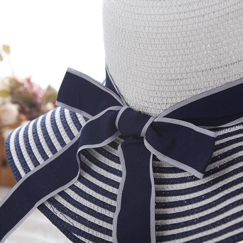 Hepburn Wind Black White Striped Bowknot Straw Sun Hat