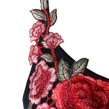 Cargar imagen en el visor de la galería, Camiseta sin mangas estilo camisola de talla grande con bordado de flores y corte entallado (3 colores)