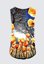 Cargar imagen en el visor de la galería, Estampados florales: Tulip Daydream 01 Camiseta sin mangas Kaplan del diseñador 