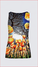 Cargar imagen en el visor de la galería, Estampados florales: Tulip Daydream 01 Camiseta sin mangas de diseñador Tilda