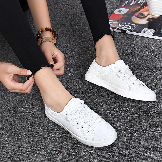 White Canvas Lady Tennis Shoes