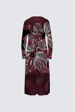 Cargar imagen en el visor de la galería, Estampados florales: Flores de cerezo pictóricas 01-04 Vestido largo de la diseñadora Daniela 