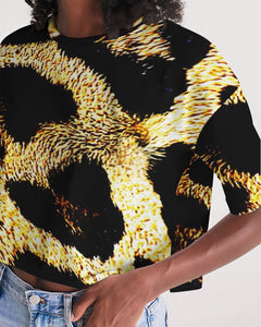Camiseta lounge corta con hombros caídos y dobladillo sin rematar de diseñador con estampado de leopardo 01 de TRP 