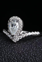 Load image into Gallery viewer, 2 Carat Moissanite Teardrop Ring